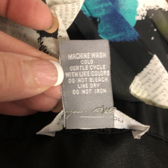 NY Collection Skirt Womens Size Small Abstract Pleated Asymmetrical Artistic - Picture 7 of 8